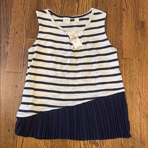 NWT Girls Gap Top